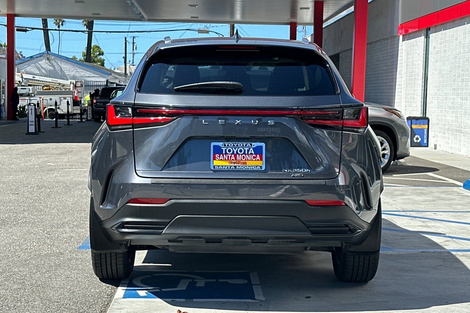 2024 LEXUS NX 350h 350h Premium photo 4