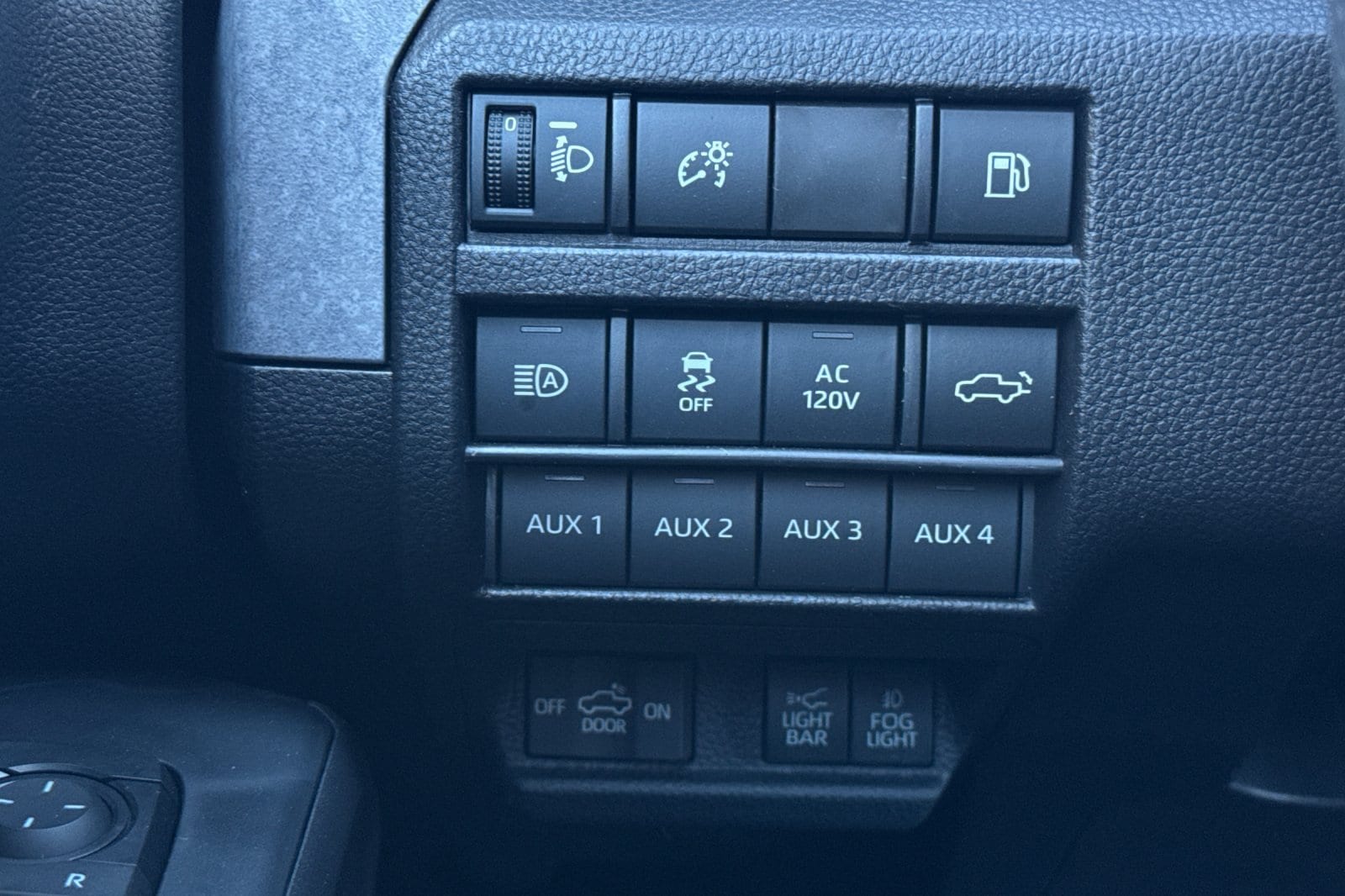 2026 Toyota Tacoma Trailhunter - Photo 28