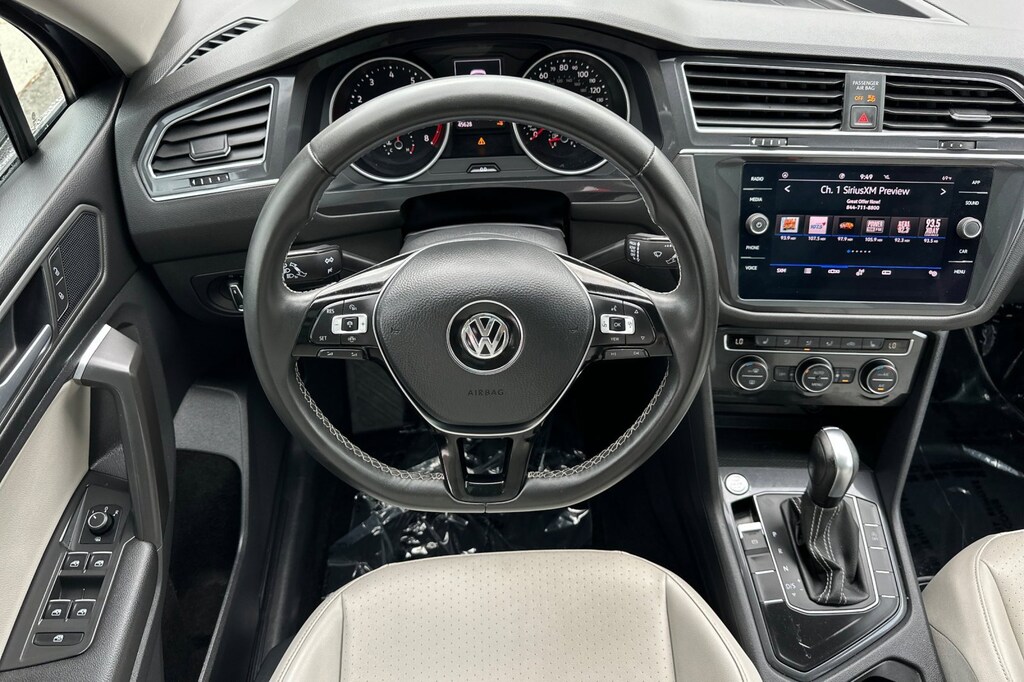2021 Volkswagen Tiguan SE photo 12