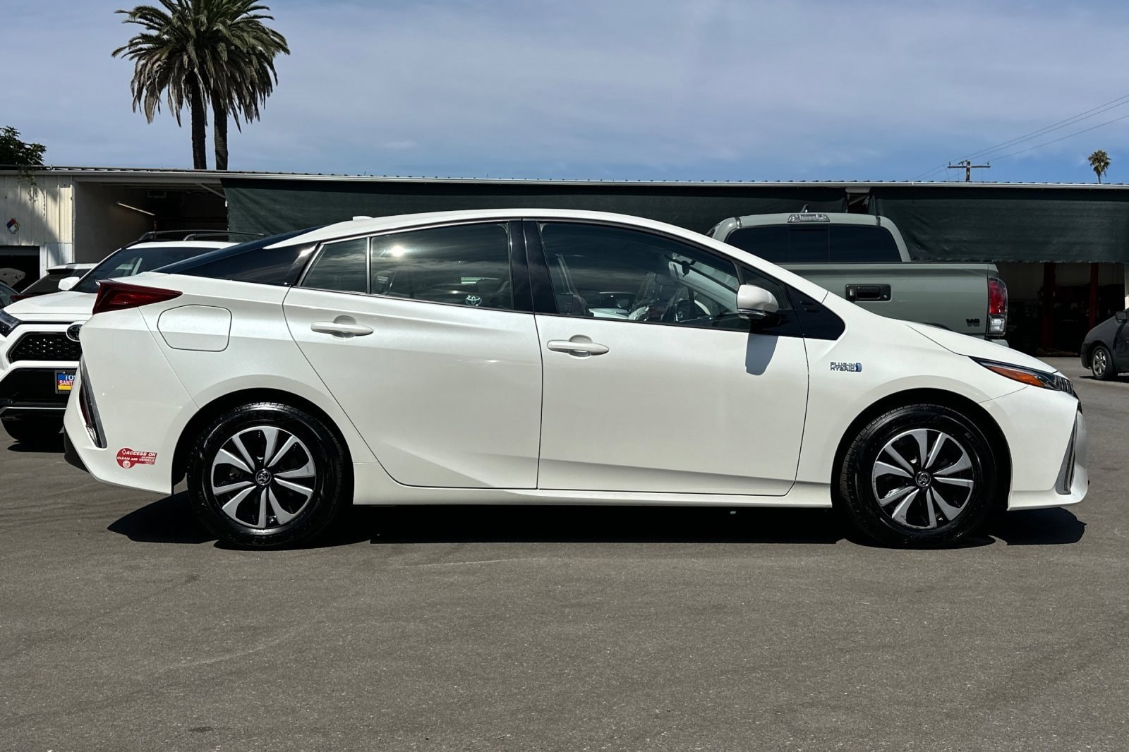 Used 2017 Toyota Prius Prime Premium with VIN JTDKARFP6H3056212 for sale in Santa Monica, CA