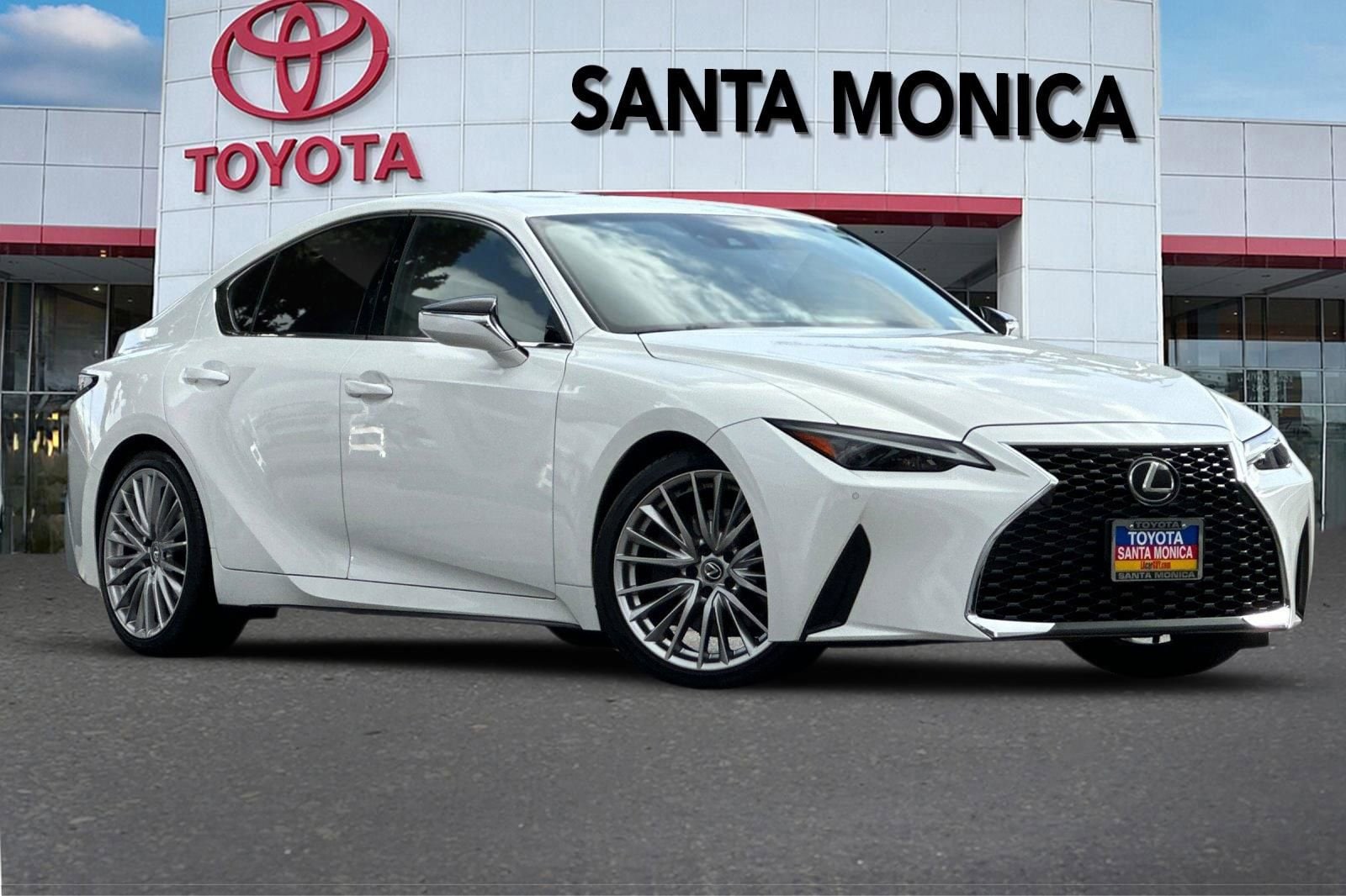 2023 Lexus IS 350 300 RWD's photo