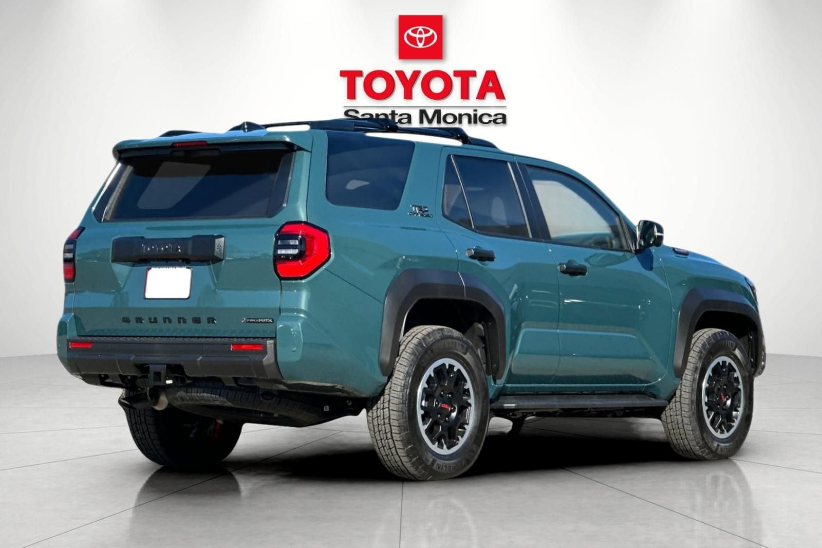 2026 Toyota 4Runner i-FORCE MAX TRD Off-Road Premium photo 2