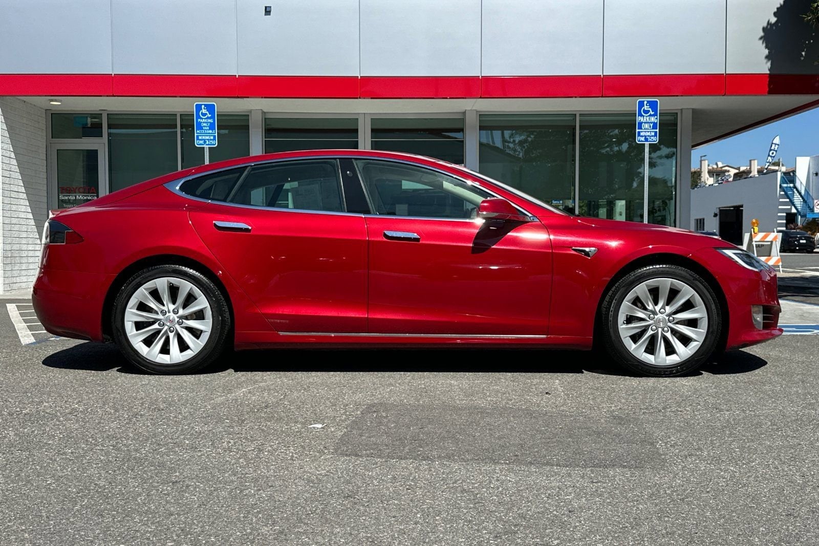 Used 2017 Tesla Model S 75 with VIN 5YJSA1E17HF216180 for sale in Santa Monica, CA