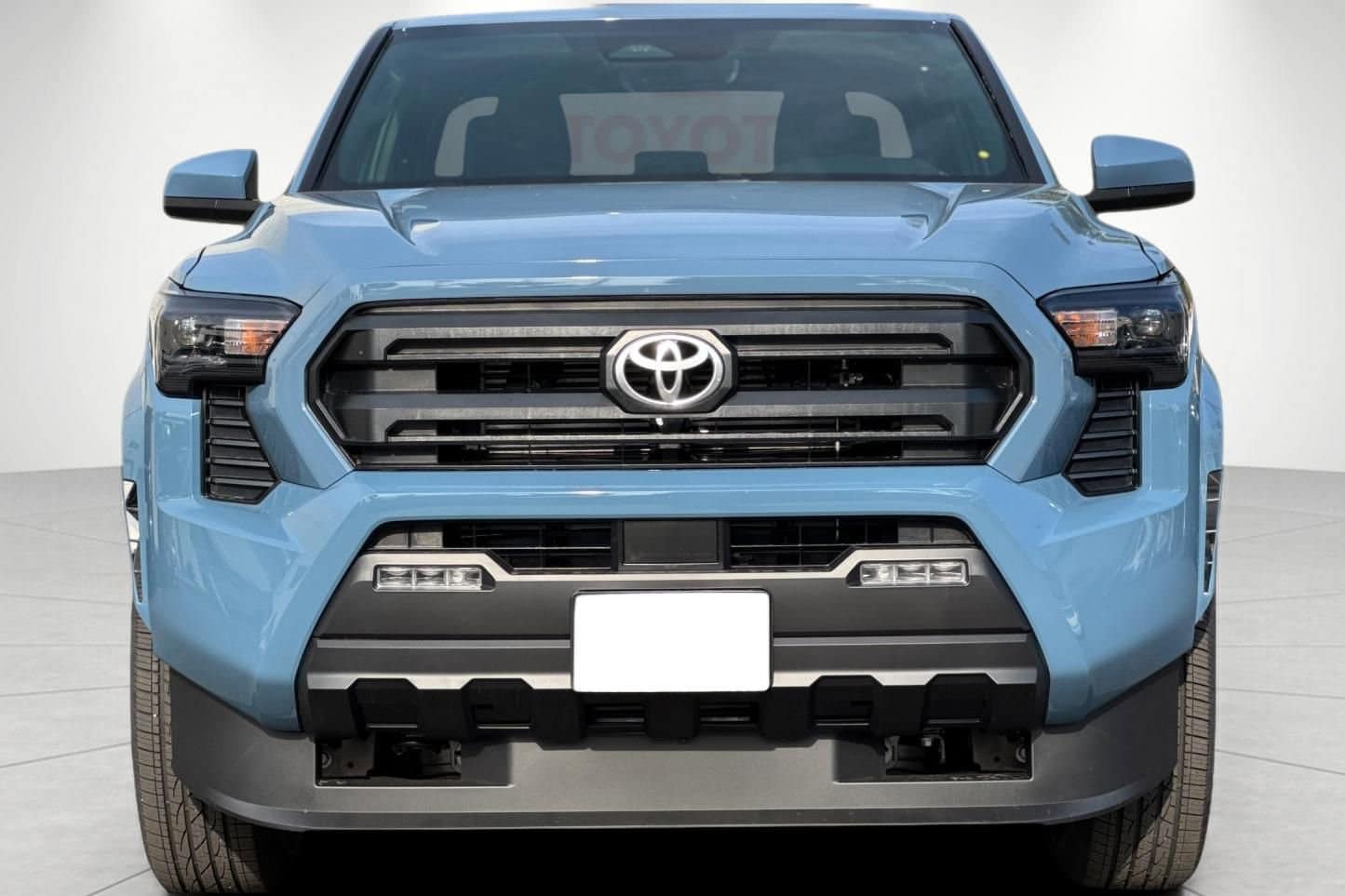 2026 Toyota Tacoma SR5 photo 6