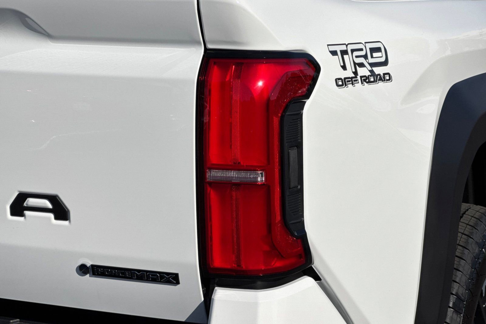 2025 Toyota Tacoma TRD Off Road - Photo 11