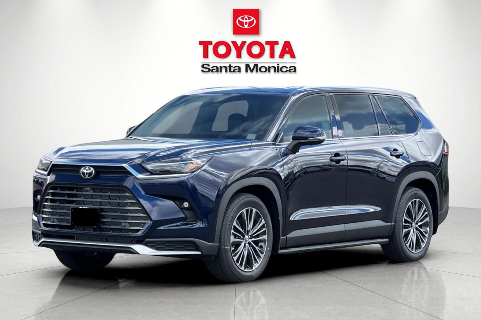 2026 Toyota Grand Highlander Hybrid MAX Platinum photo 5