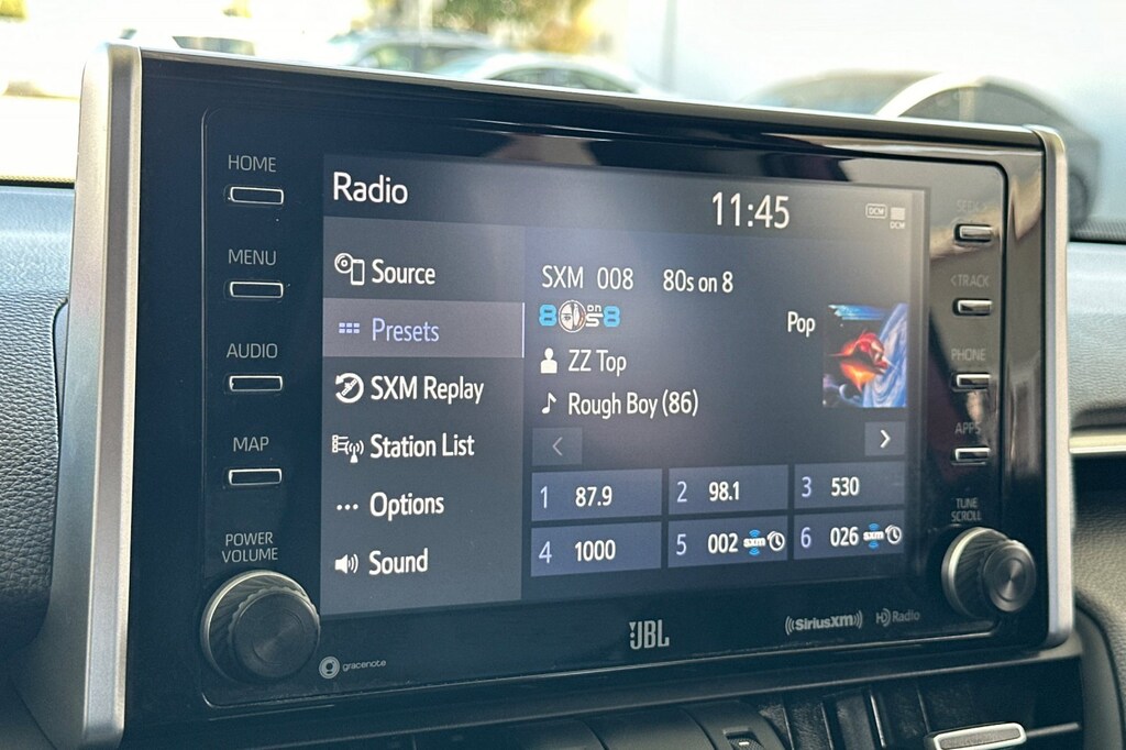 2021 Toyota RAV4 XLE Premium photo 15