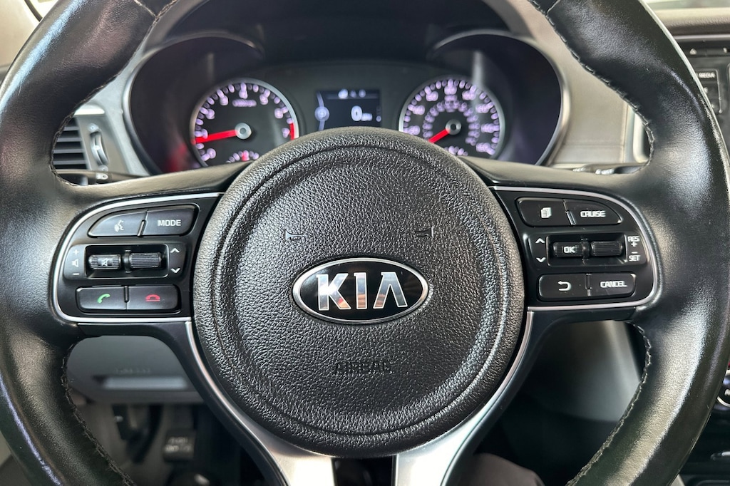 2016 Kia Optima EX photo 20