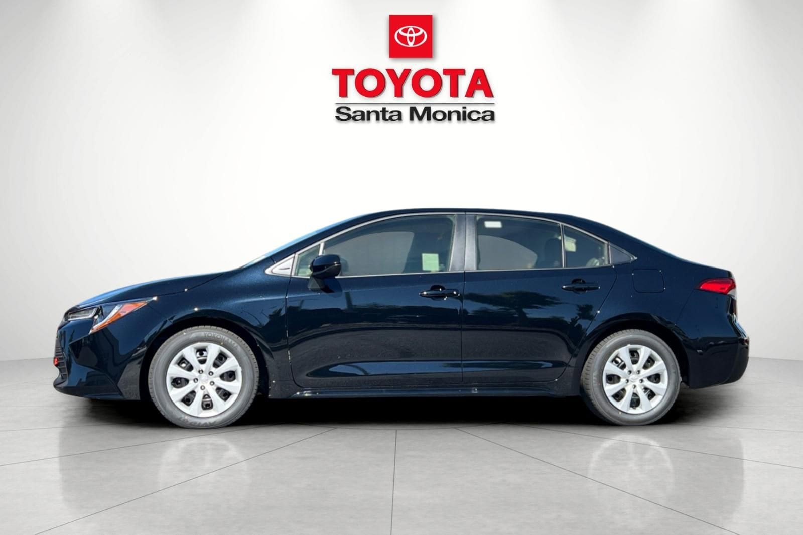 2026 Toyota Corolla LE photo 3