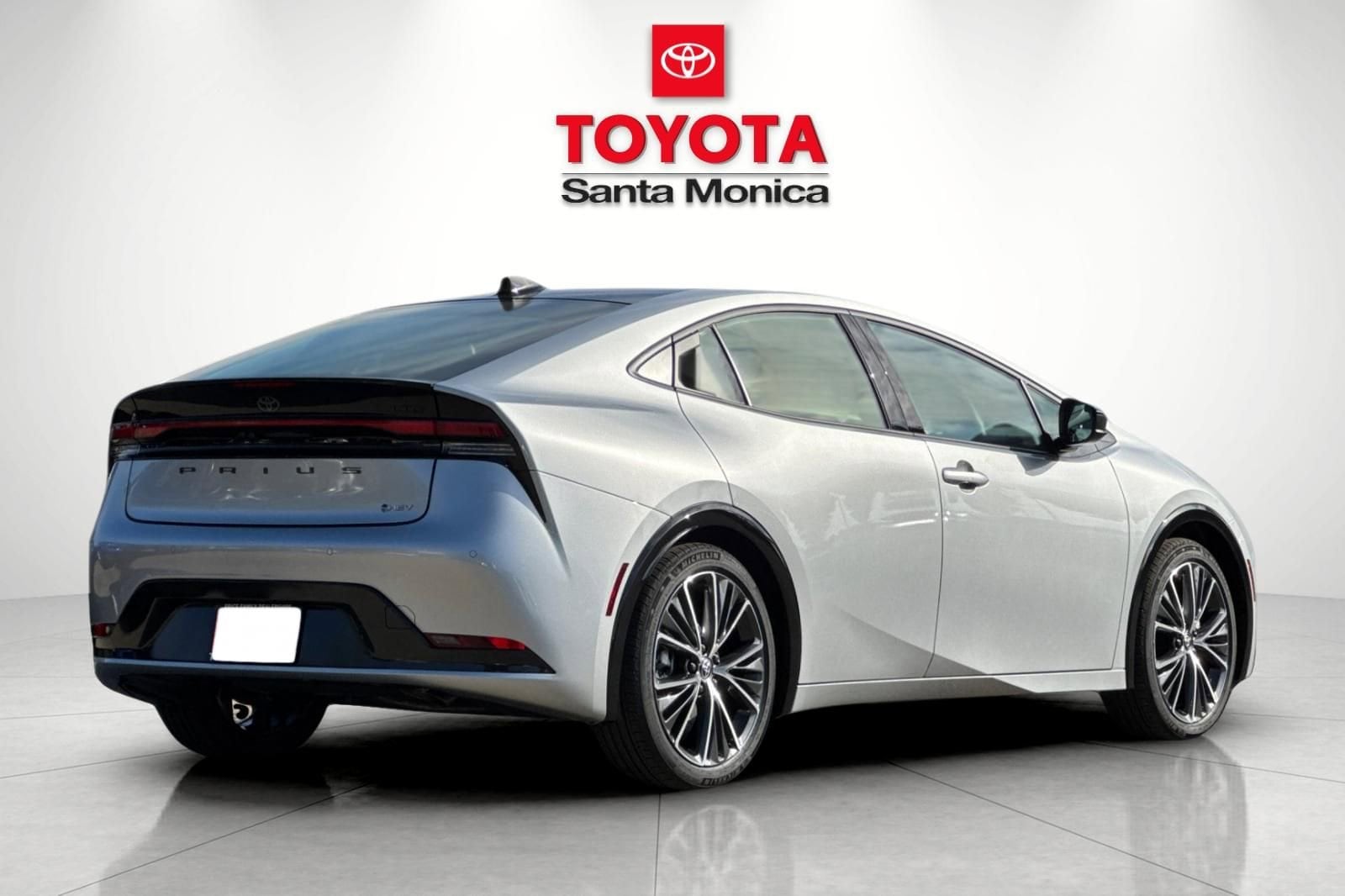2026 Toyota Prius Limited photo 2