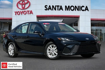 2025 Toyota Camry LE Sedan