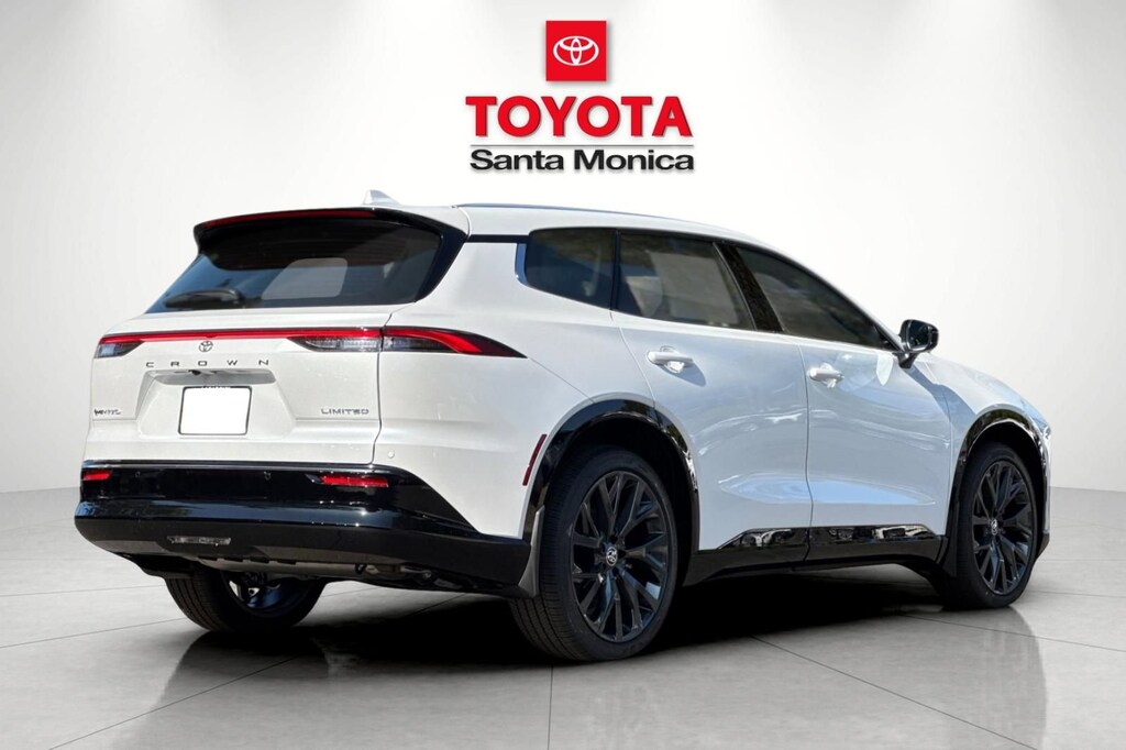 New 2026 Toyota Crown Signia Limited LIMITED