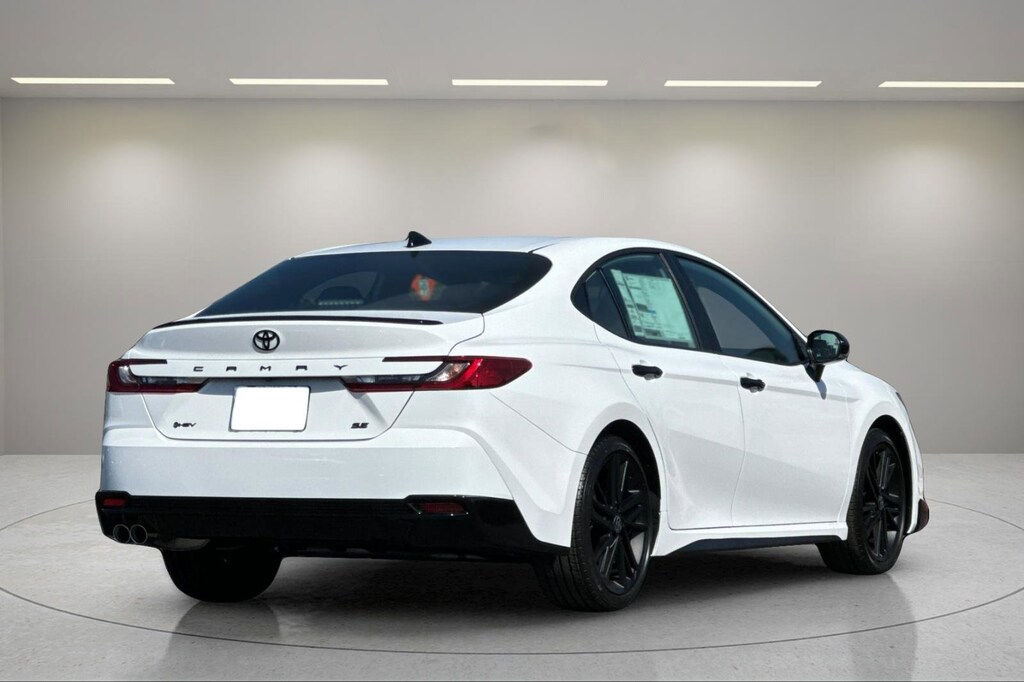 2026 Toyota Camry photo 3