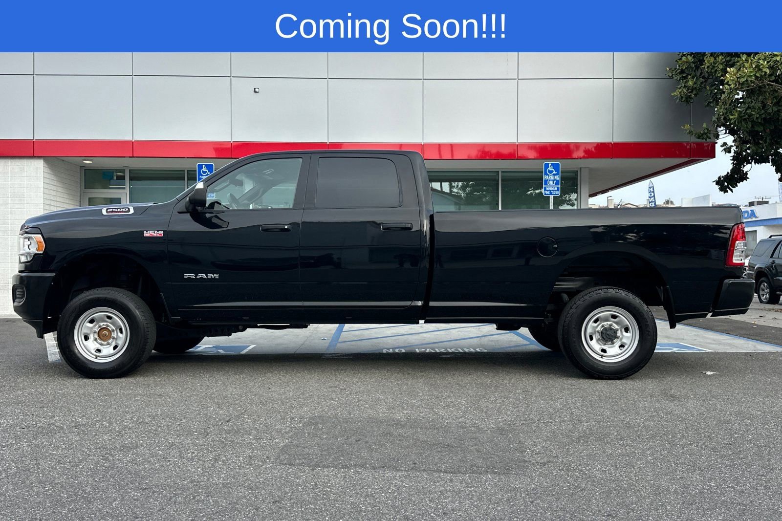 2022 Ram 2500 Tradesman photo 6