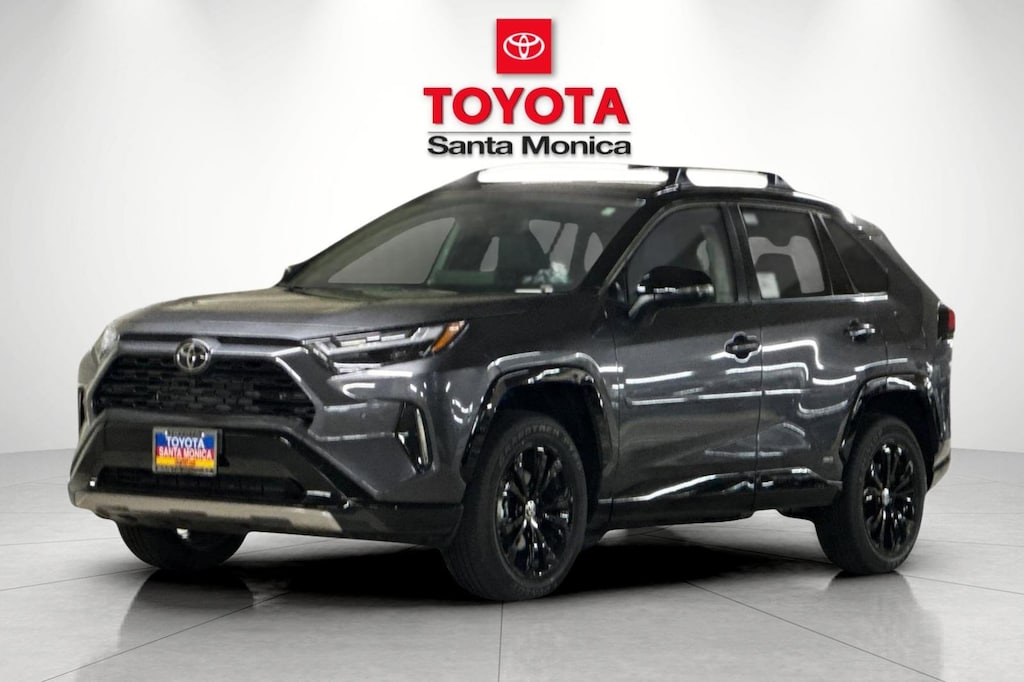 2025 Toyota RAV4 Hybrid XSE photo 6