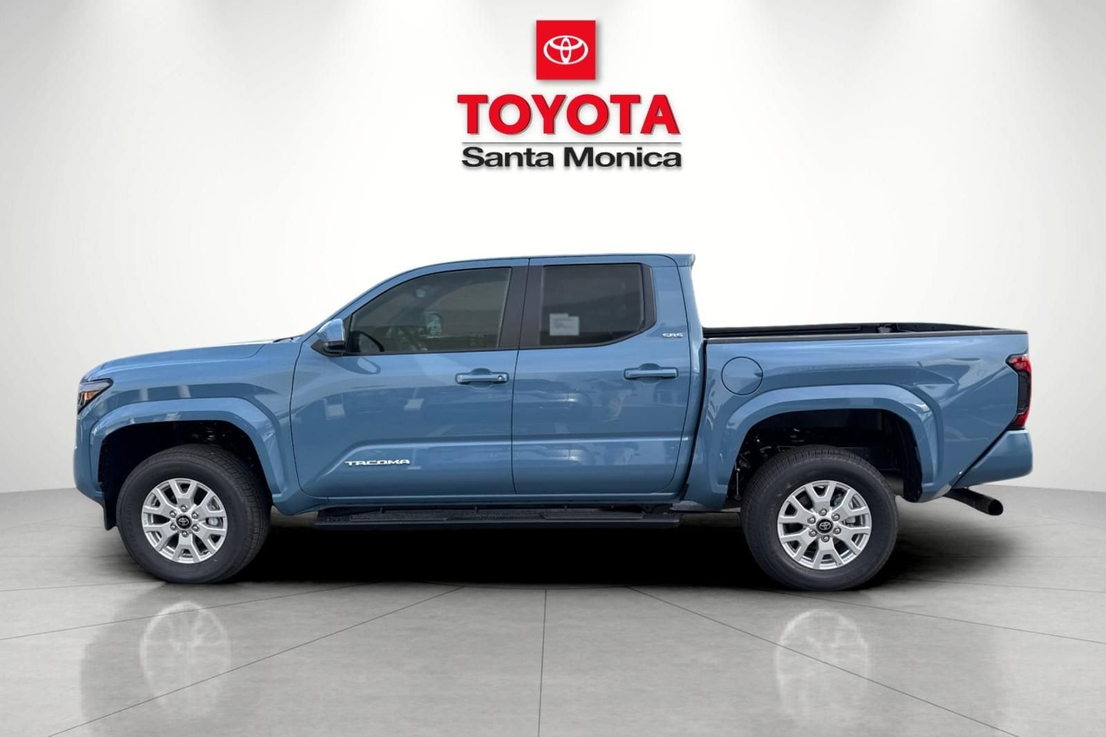 2026 Toyota Tacoma SR5 photo 3