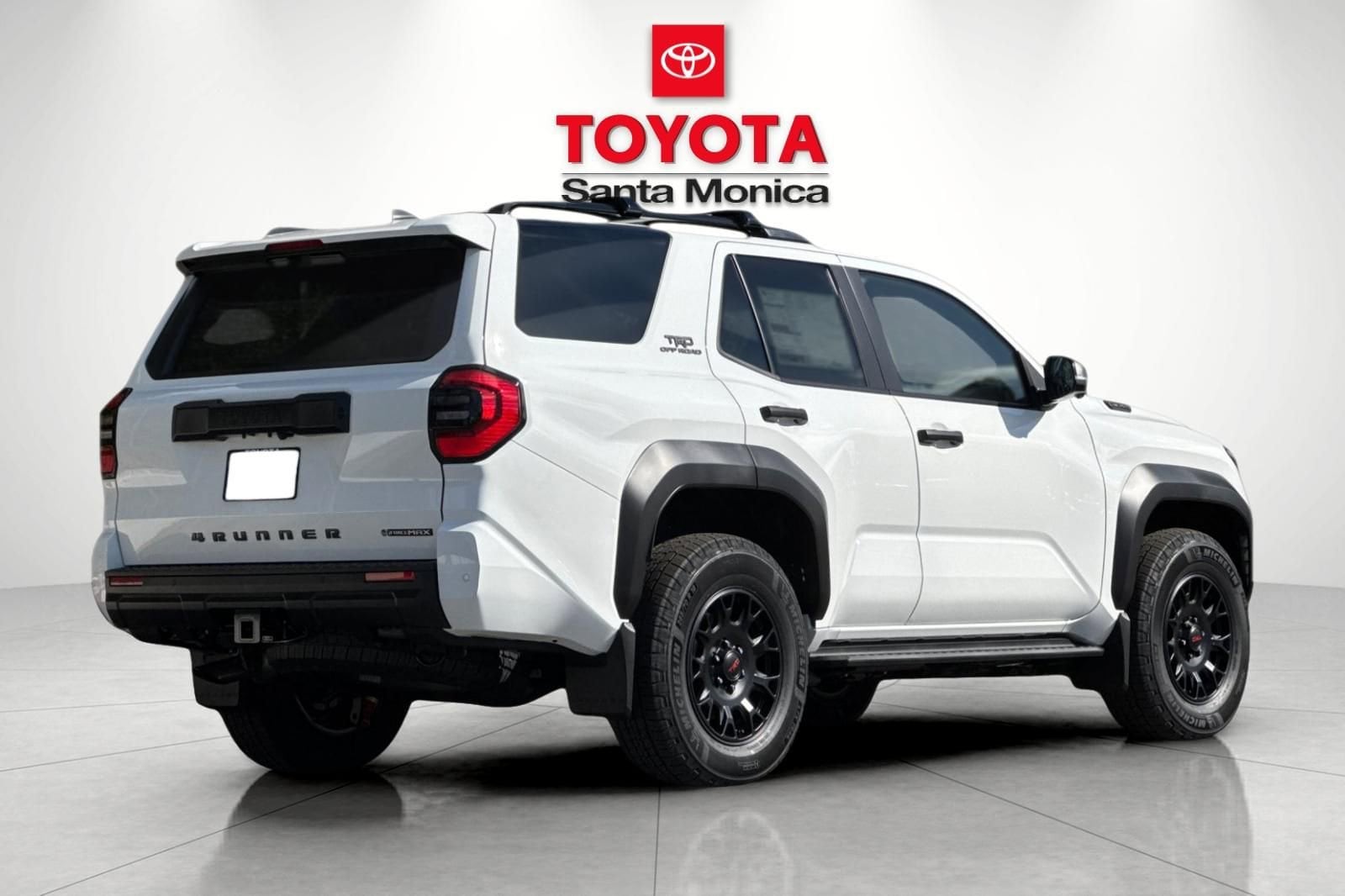 2026 Toyota 4Runner i-FORCE MAX TRD Off-Road Premium photo 2