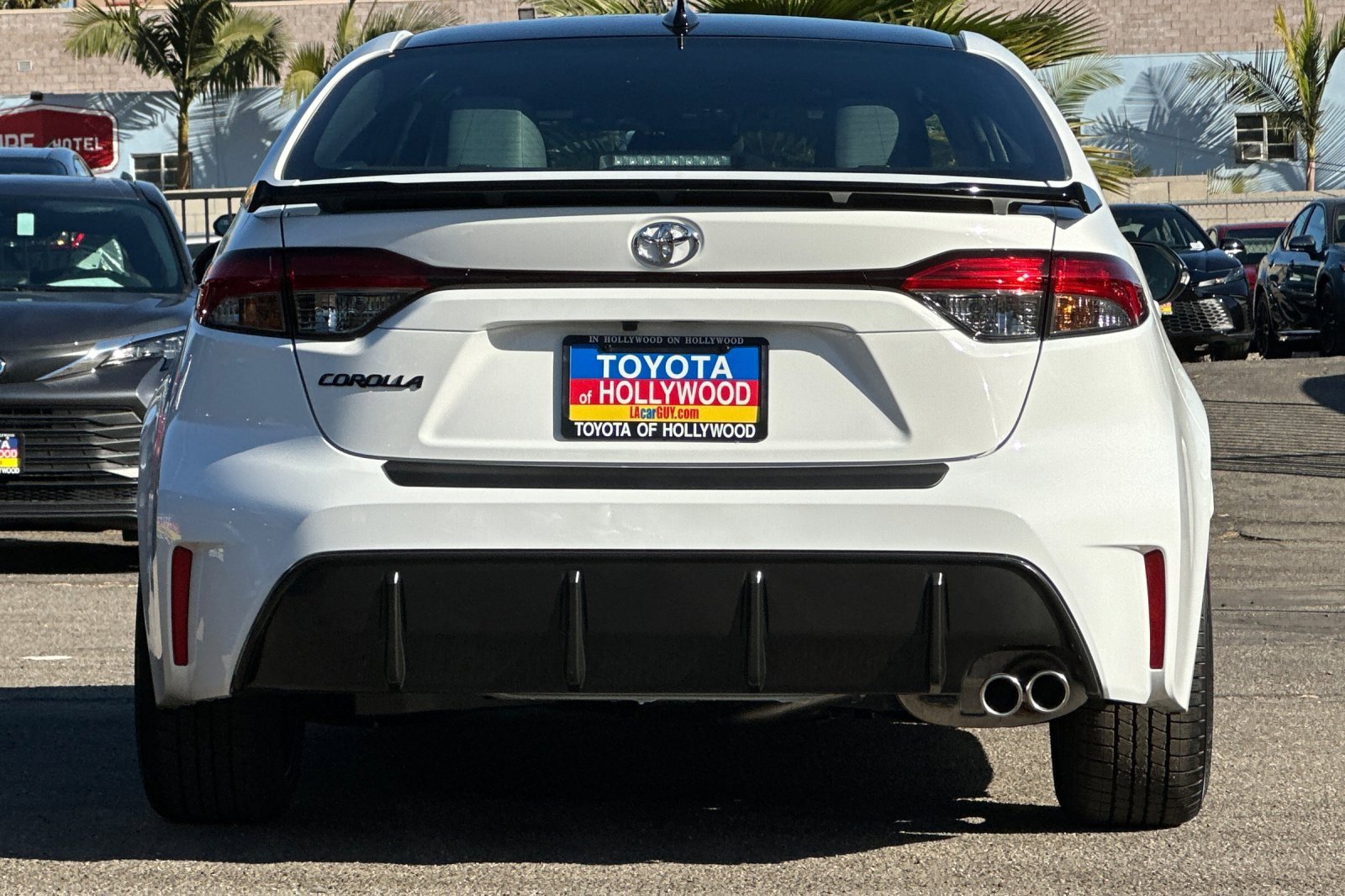 2025 Toyota Corolla SE photo 4