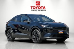 2026 Toyota C-HR SE SE AWD