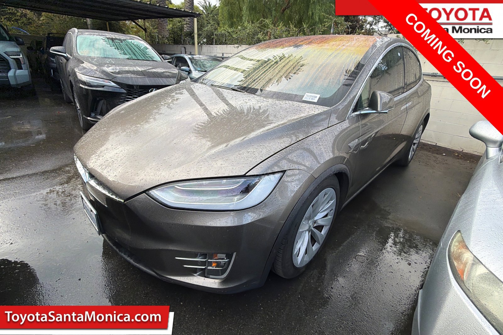 Used 2016 Tesla Model X 75D with VIN 5YJXCAE25GF015367 for sale in Santa Monica, CA