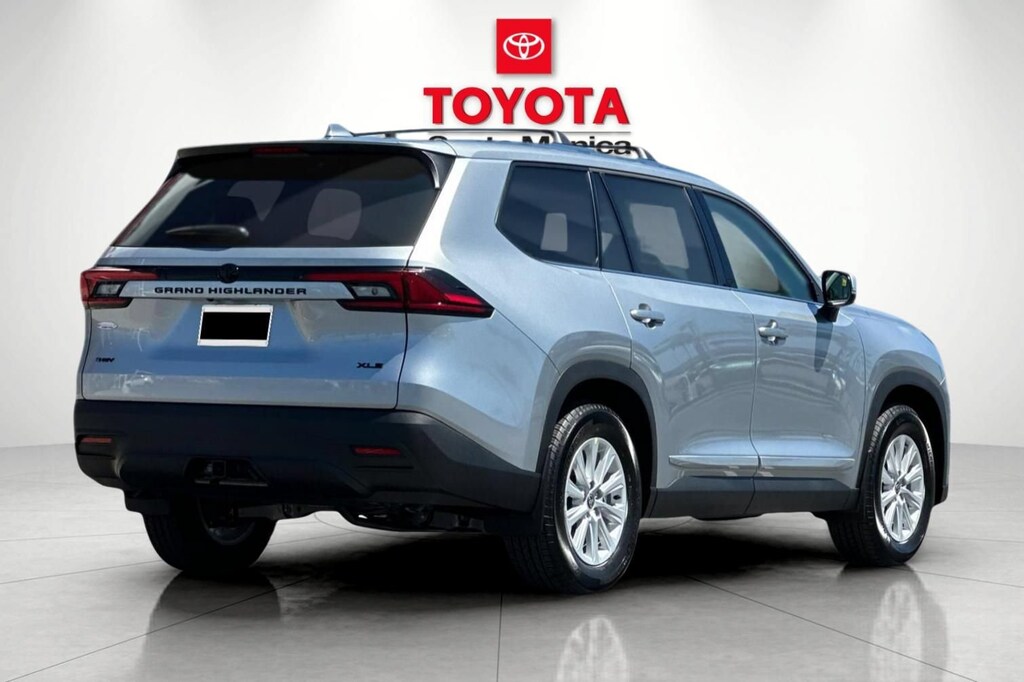 New 2026 Toyota Grand Highlander Hybrid XLE XLE HYBRID FWD
