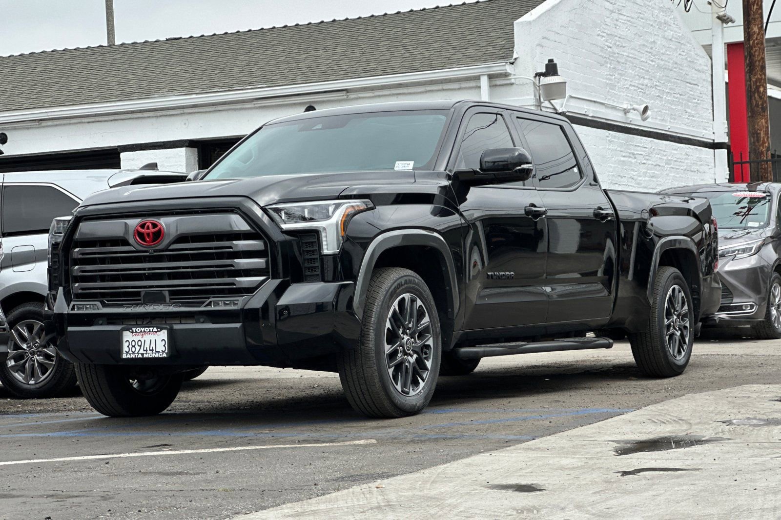 2022 Toyota Tundra Limited photo 3