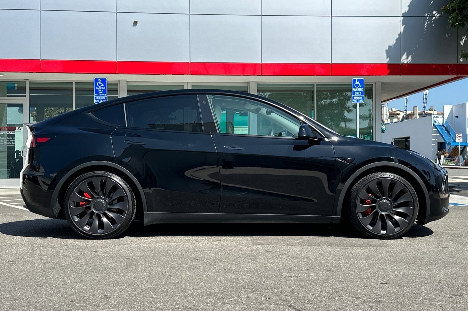 Used 2023 Tesla Model Y Performance with VIN 7SAYGDEF8PF673474 for sale in Santa Monica, CA