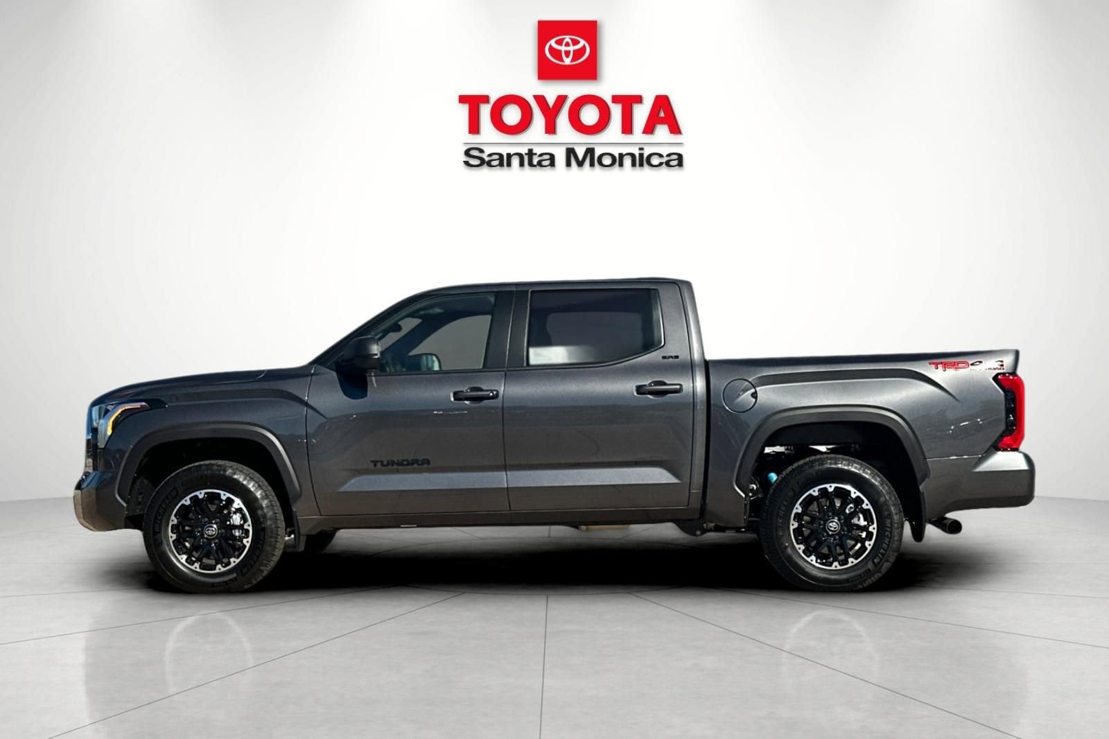 2026 Toyota Tundra SR5 photo 3
