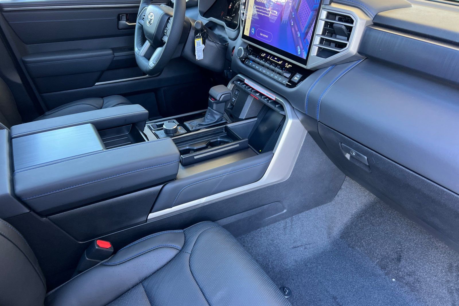 2026 Toyota Sequoia Platinum - Photo 19