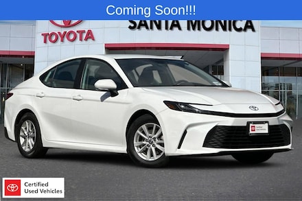 2025 Toyota Camry LE Sedan