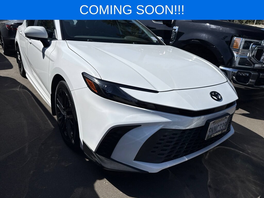 Used 2025 Toyota Camry SE Sedan