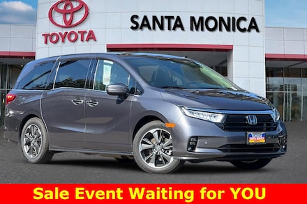 2023 Honda Odyssey Elite Van