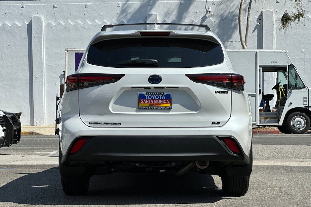 Certified 2024 Toyota Highlander Hybrid XLE SUV