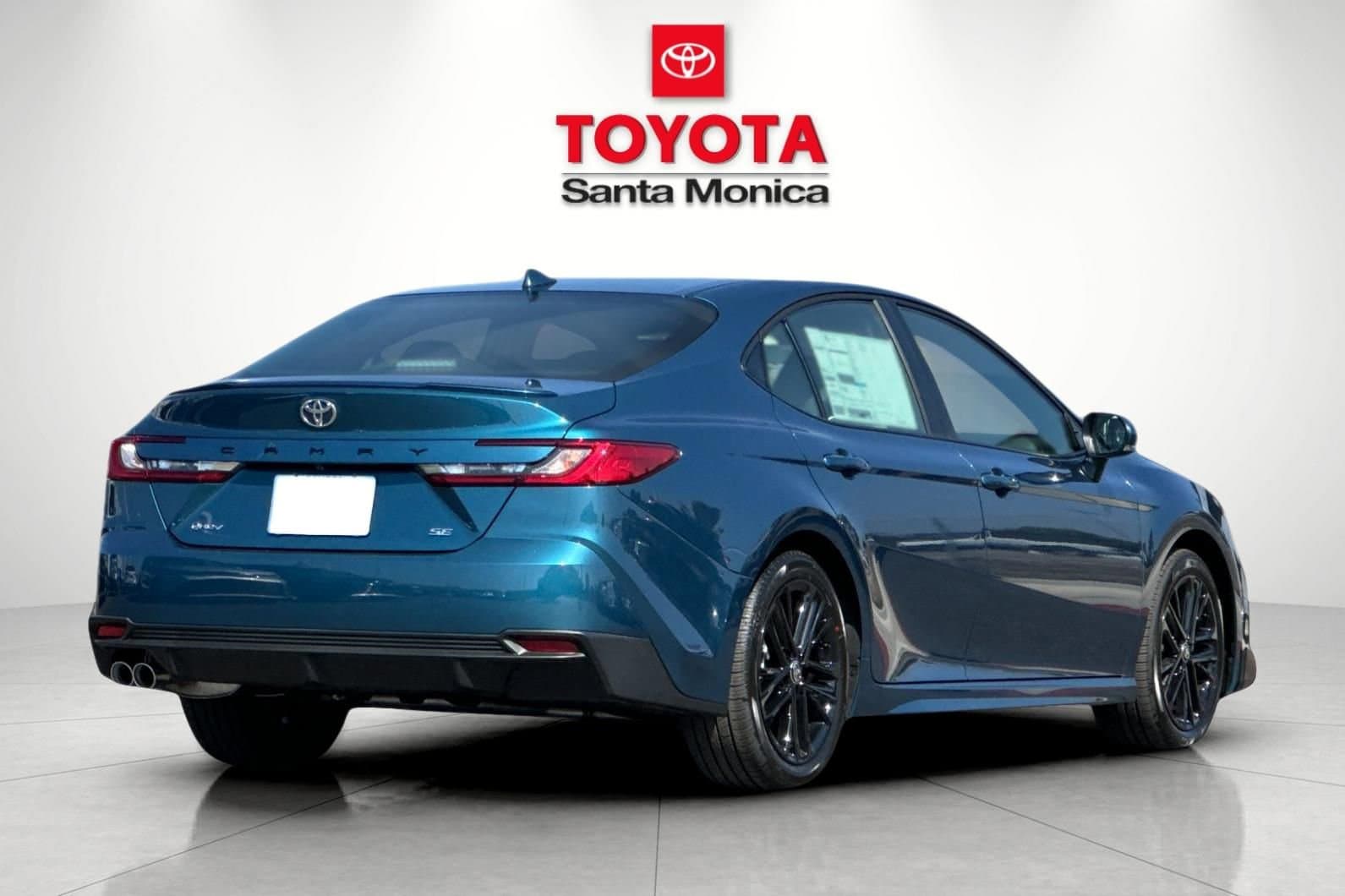 2026 Toyota Camry SE photo 2