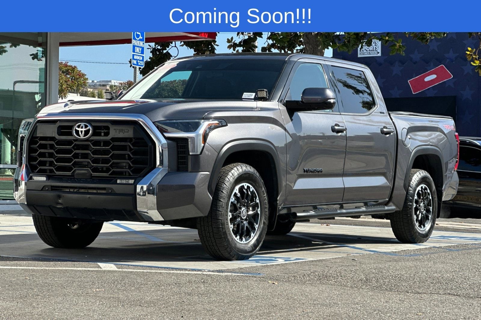 2022 Toyota Tundra 2WD photo 6