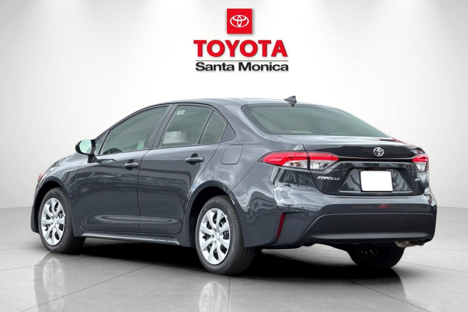 2026 Toyota Corolla LE photo 4