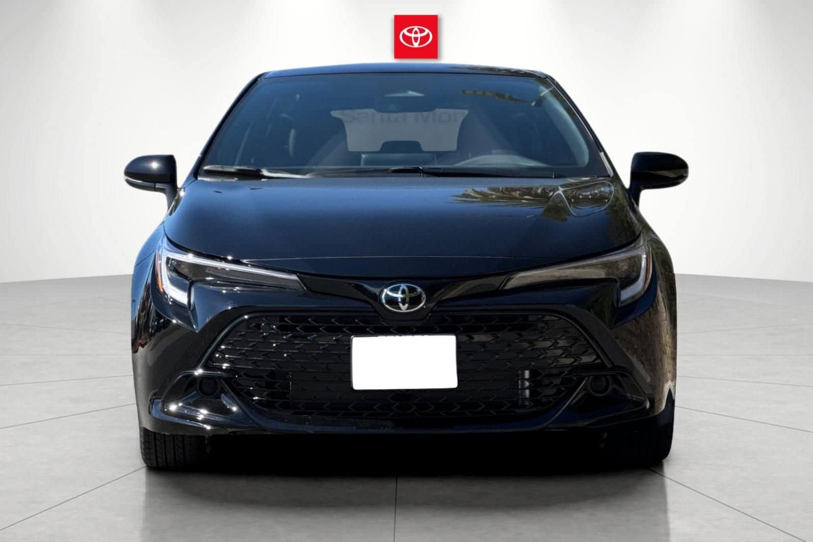 2026 Toyota Corolla Hatchback SE photo 6