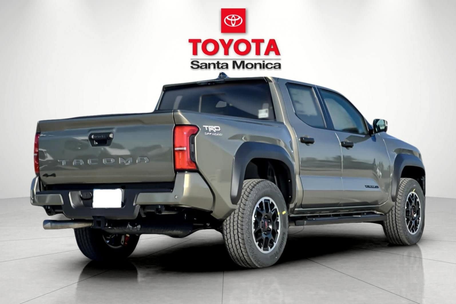 2026 Toyota Tacoma TRD Off-Road photo 2