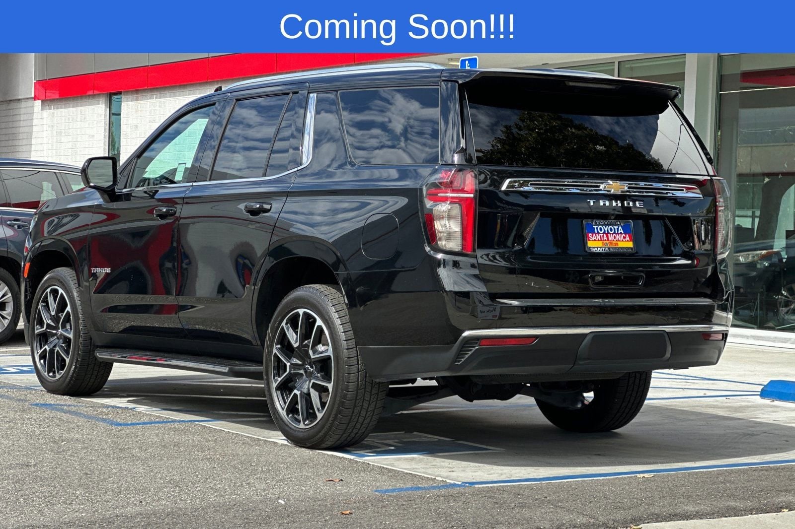 2021 Chevrolet Tahoe LT photo 5