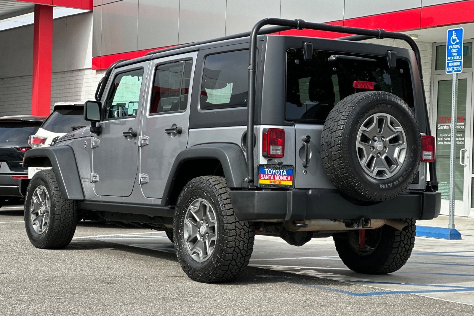 2018 Jeep Wrangler JK Unlimited Rubicon photo 5