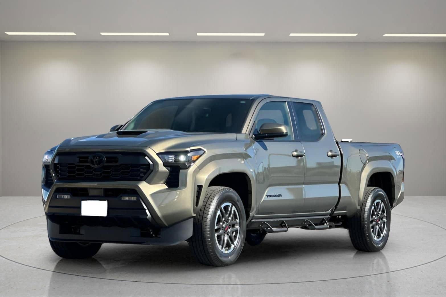 2026 Toyota Tacoma TRD Sport photo 5
