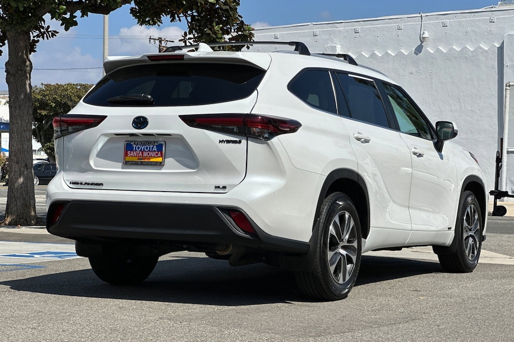 Certified 2024 Toyota Highlander Hybrid XLE SUV