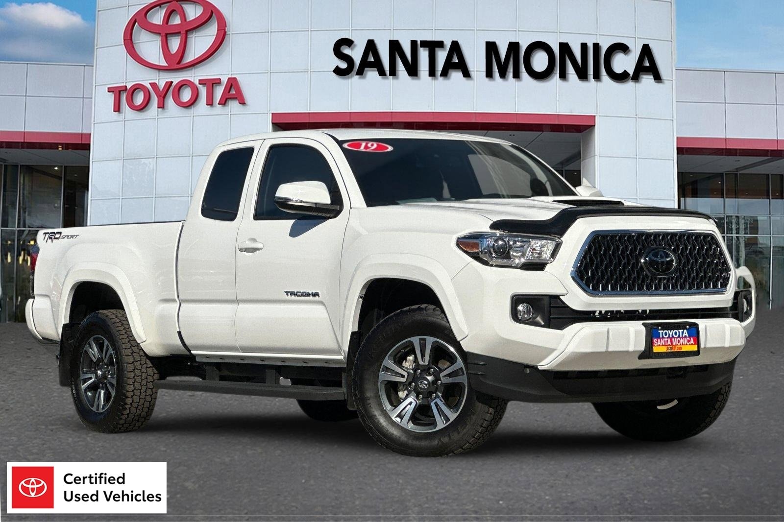 2019 Toyota Tacoma TRD Sport's photo