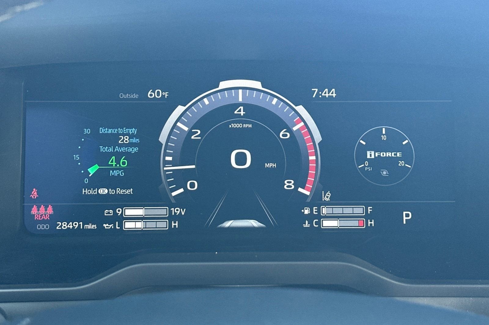 2025 Toyota Tundra Limited photo 3