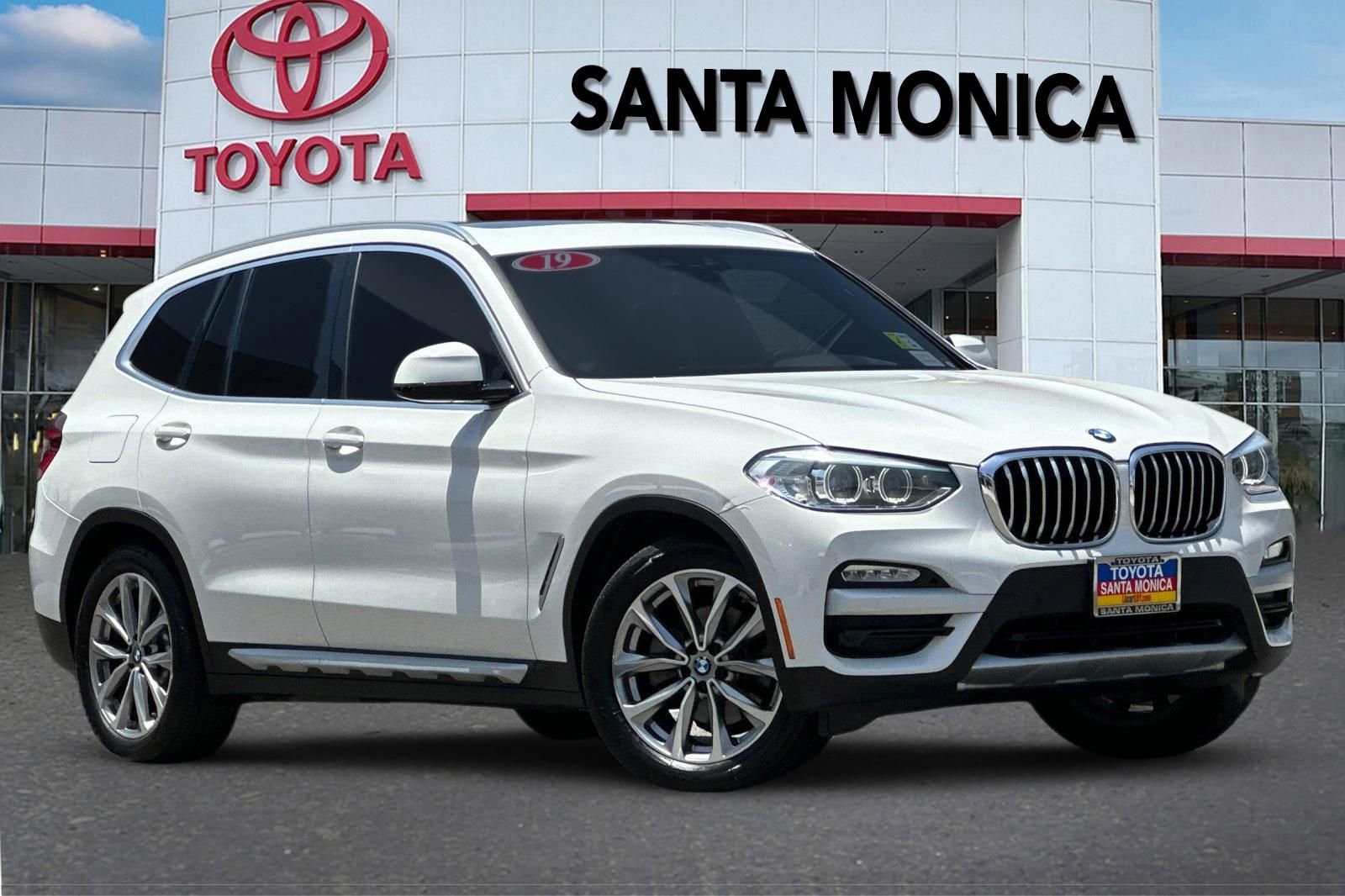 2019 BMW X3 sDrive30i's photo