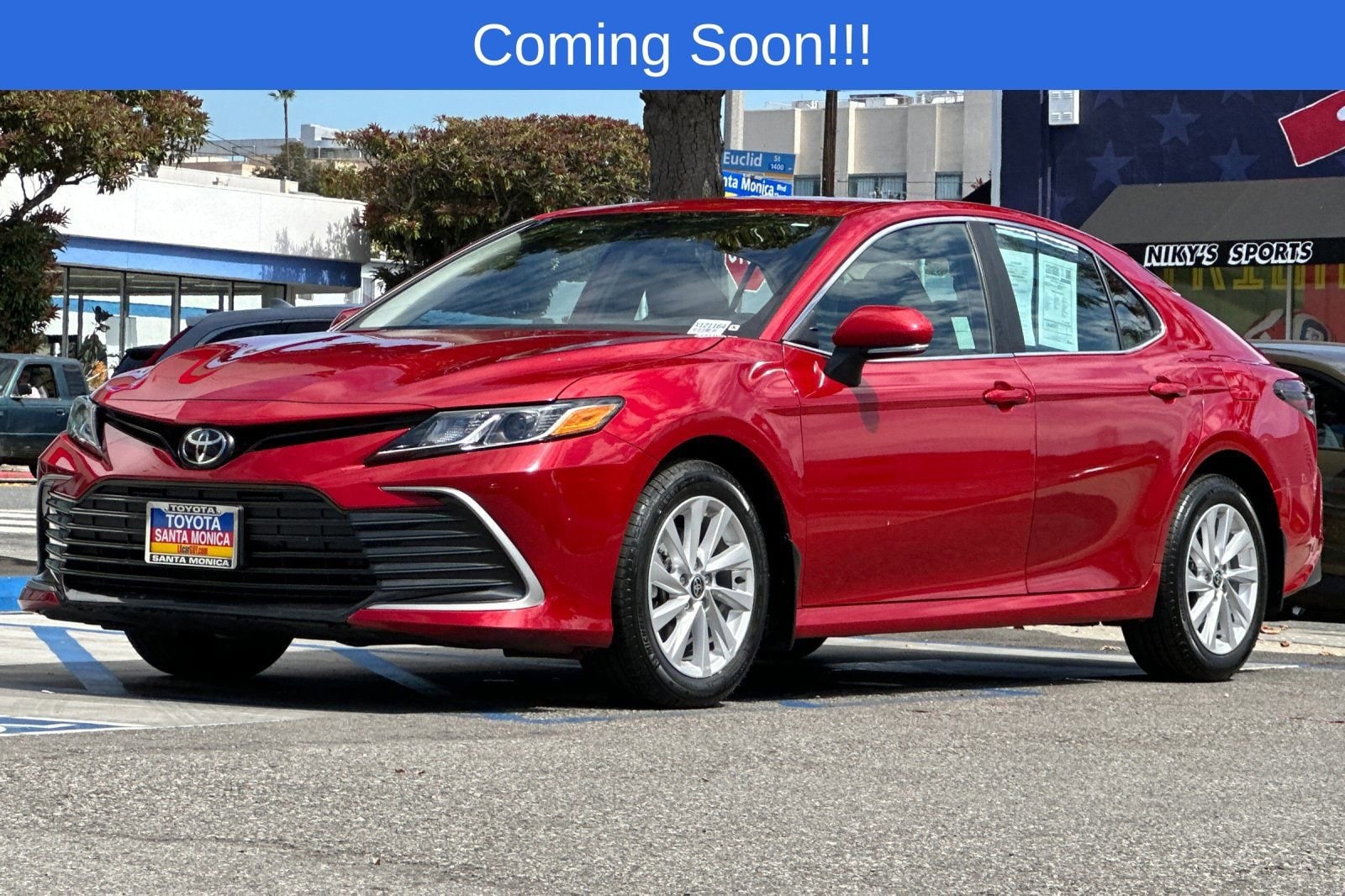 2024 Toyota Camry LE photo 3