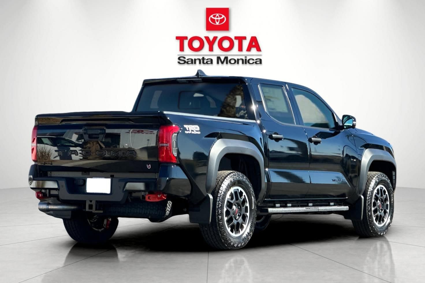 2026 Toyota Tacoma TRD Off-Road photo 2