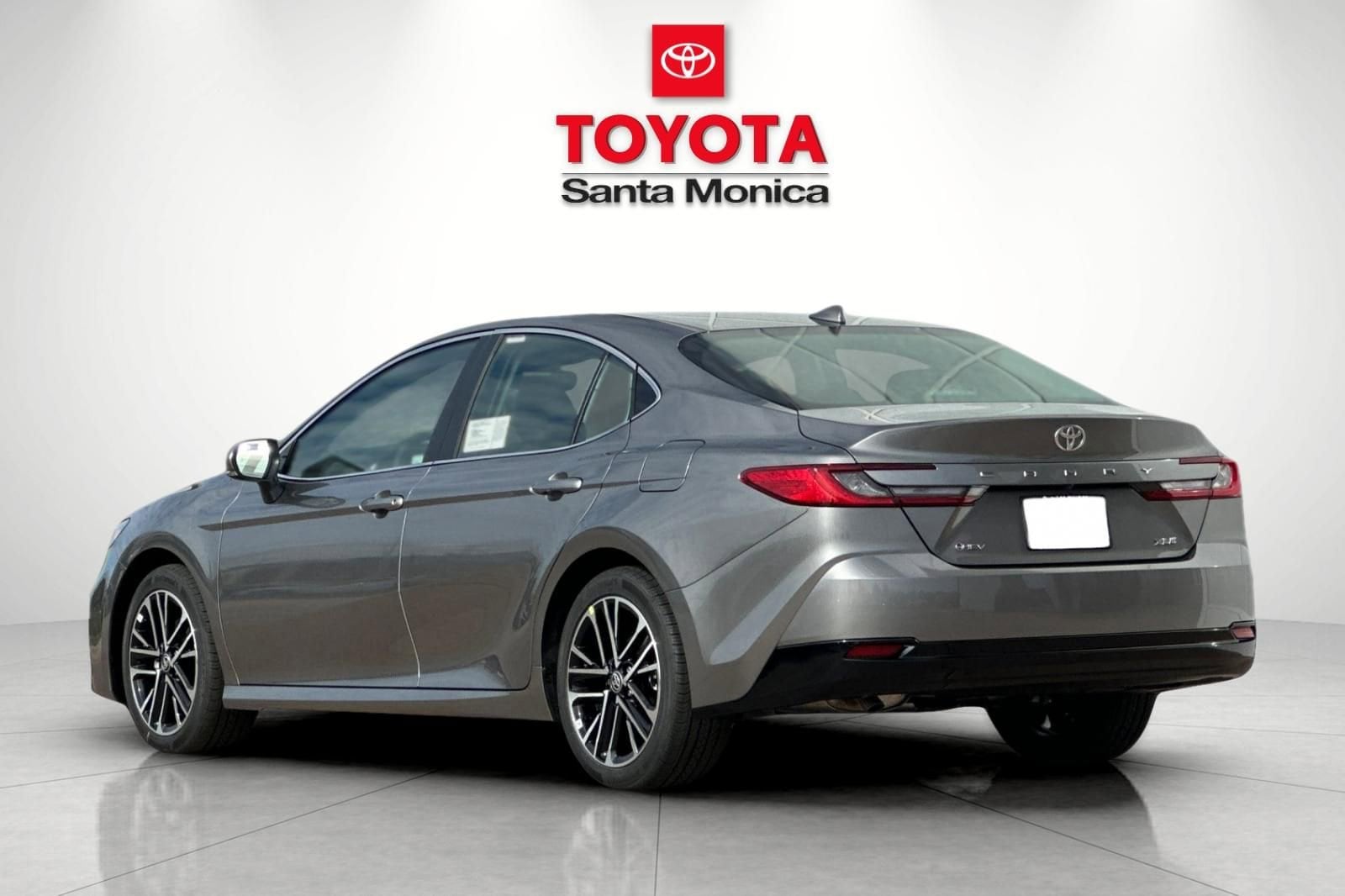 2026 Toyota Camry XLE photo 4