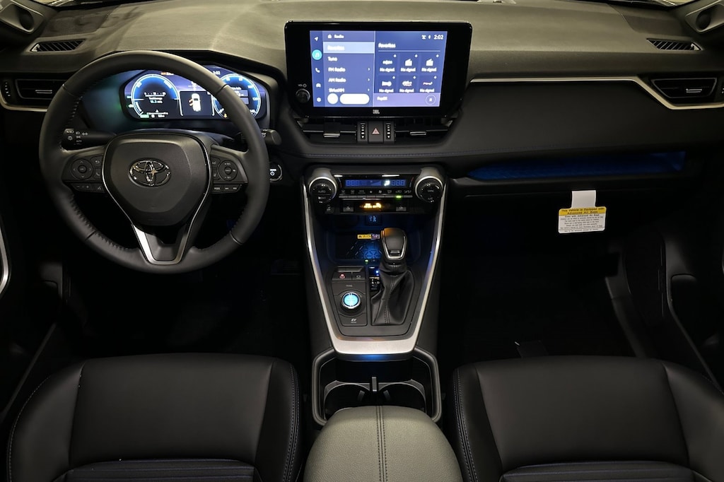 2025 Toyota RAV4 Hybrid XSE photo 15