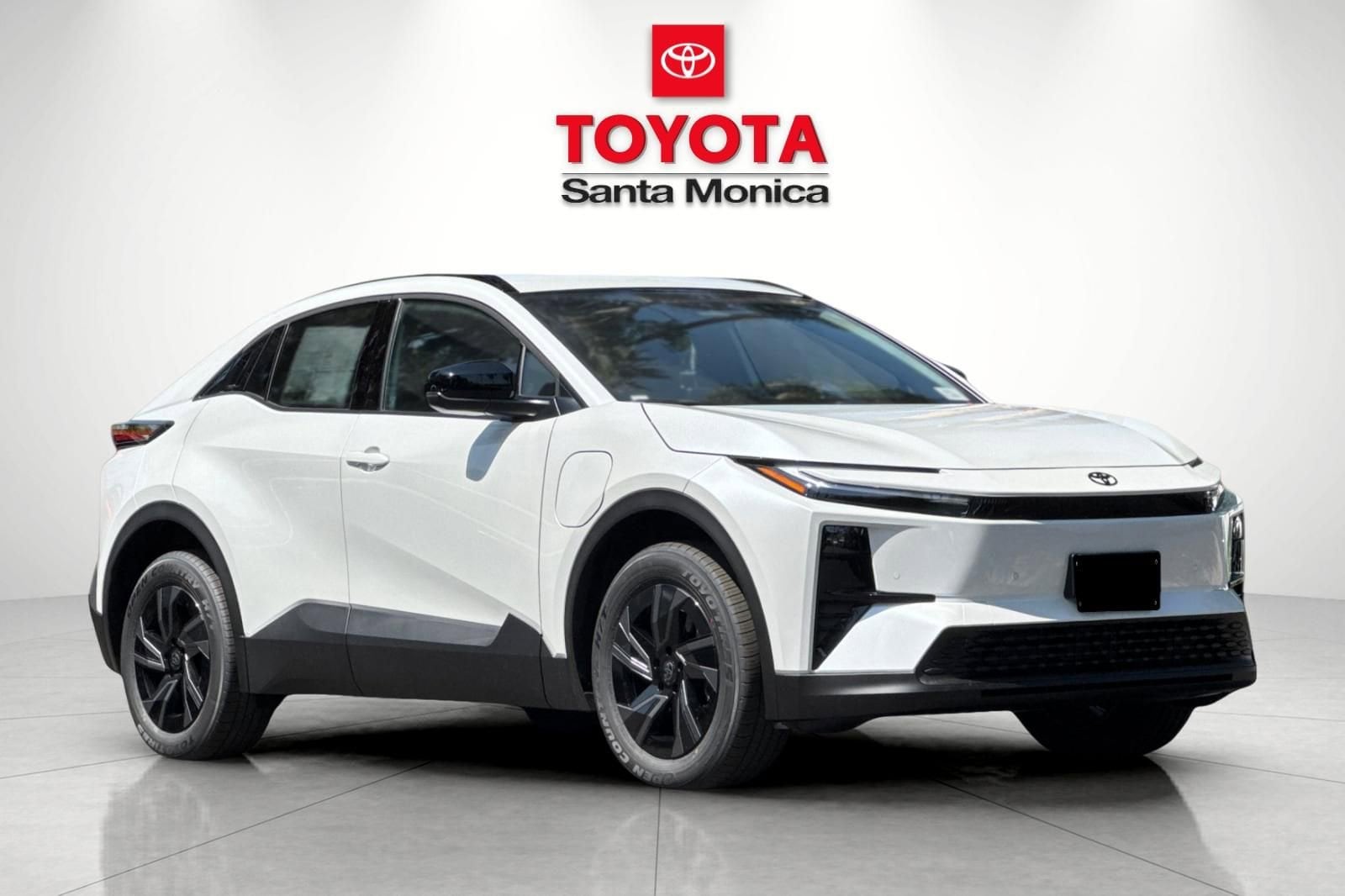 2026 Toyota C-HR SE AWD 